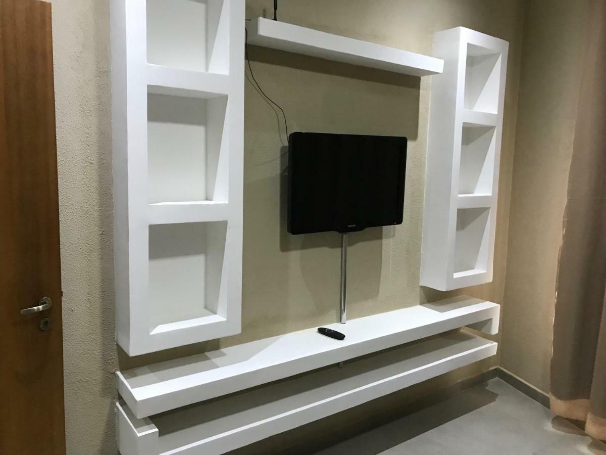 Imperial 2 Calcadao Apartment Cornélio Procópio Екстериор снимка